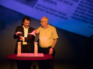 „Magie HAUTNAH IV“ – Rätselhafte Spiele | Strotmanns Magic Lounge Stuttgart