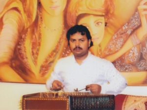 Semiklassische indische Musik und Lieder aus Rajasthan im Theater am Faden Stuttgart