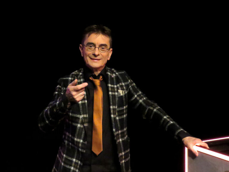 RICHLINGS REAL REALITY – Das aktuelle Programm | 50 JAHRE MATHIAS RICHLING IM RENITENZTHEATER   | Renitenztheater