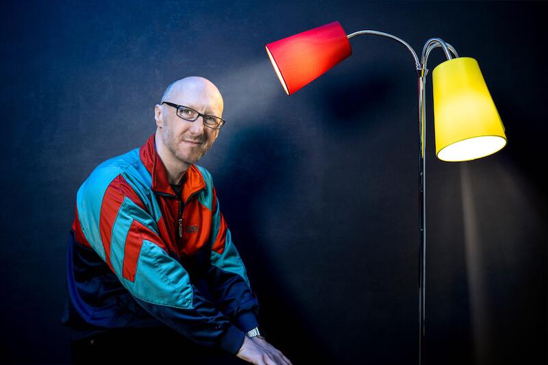 THEATERstuttgart | Ralf Senkel – mit „Der hat gesessen!“ | Rosenau – Lokalität & Bühne