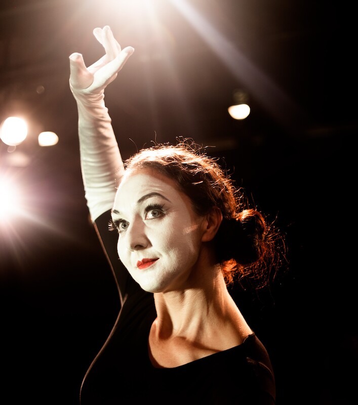 THEATERstuttgart | Pantomime Solo-Stück Lebenslinien | Theater Atelier Stuttgart