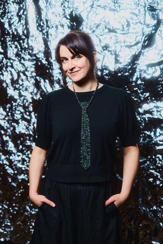 THEATERstuttgart | Ella Carina Werner – mit „Menopause Turbosause“ | Mittwoch, 07.10.2026 | 20:00 Uhr | Rosenau – Lokalität & Bühne