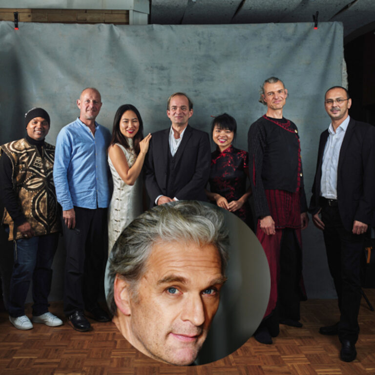 Das andere Neujahrskonzert | Walter Sittler und das Orchester der Kulturen | Renitenztheater