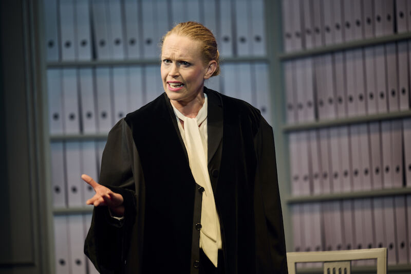 THEATERstuttgart | PRIMA FACIE – DEM ANSCHEIN NACH – PRIMA FACIE – DEM ANSCHEIN NACH | Dienstag, 13.10.2026 | 20:15 Uhr | Theaterhaus